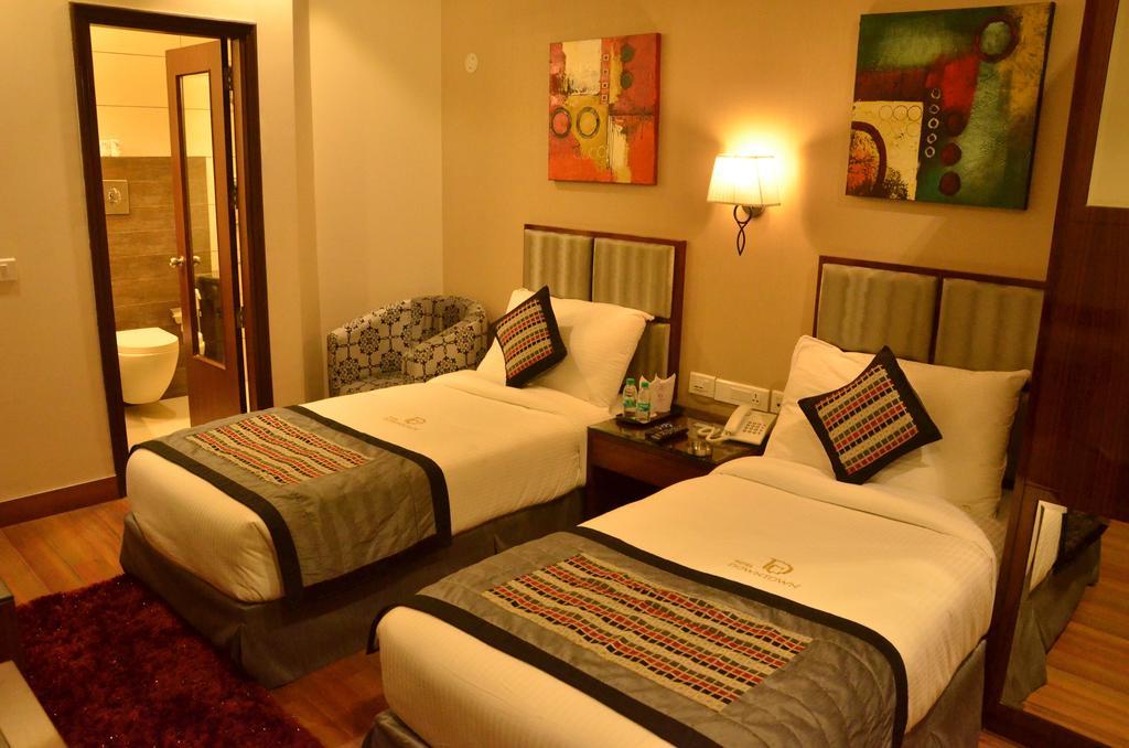 Hotel Down Town Jalandhar Bilik gambar